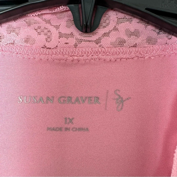 Susan Graver Women’s pink lace tops size 1X - Picture 3 of 8